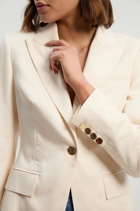 Tailored Linen Single Breasted Blazer - Image 3