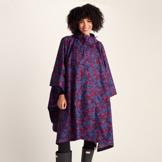 Drench Unisex Waterproof Poncho - Oxford Blue Abstract Print - Image 3