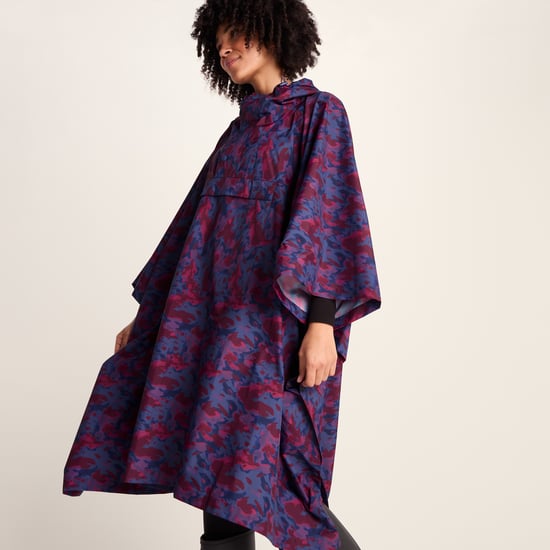 Drench Unisex Waterproof Poncho - Oxford Blue Abstract Print - Image 6