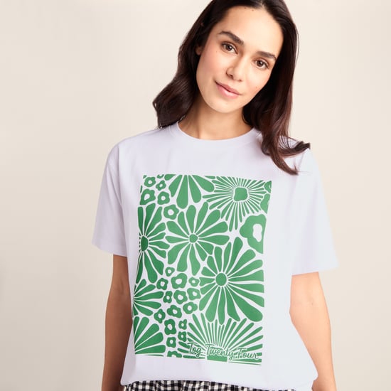 Trissy Womens Premium Supersoft T-Shirt - Optic White/Green - Image 6