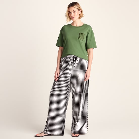 Botanical Womens Relaxed Fit Supersoft T-shirt - Dark Matcha - Image 1