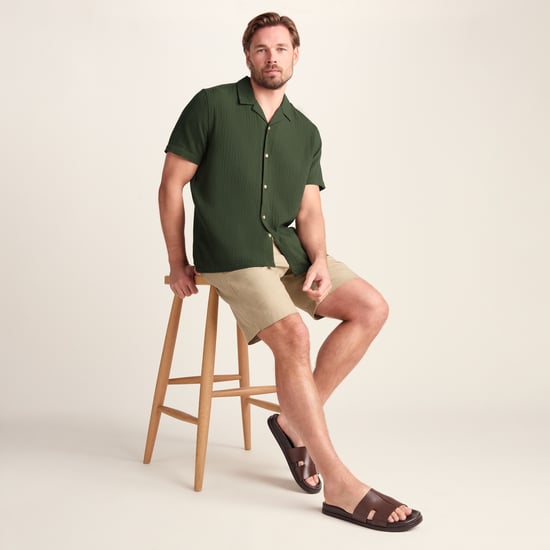 Valtos Mens Short Sleeve Supersoft Shirt - Forage Green - Image 4