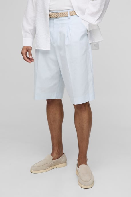 Relaxed Fit Linen Blend Pleat Front Fixed Waistband Tailored Shorts - Image 1
