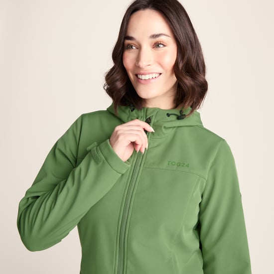 Keld Womens Long Shower Resistant Hooded Softshell Jacket - Dark Matcha - Image 6