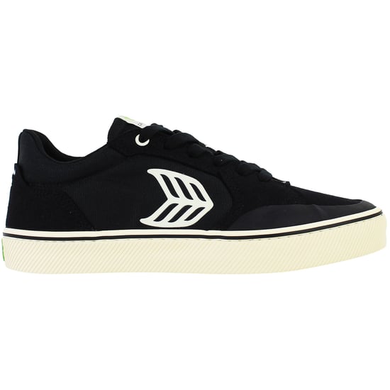 Cariuma Vallely Pro Unisex Black Plimsolls - Image 1