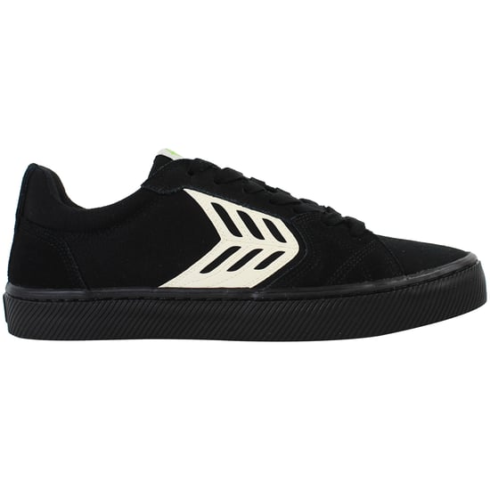 Cariuma Catiba Pro Skate Unisex Black Plimsolls - Image 1