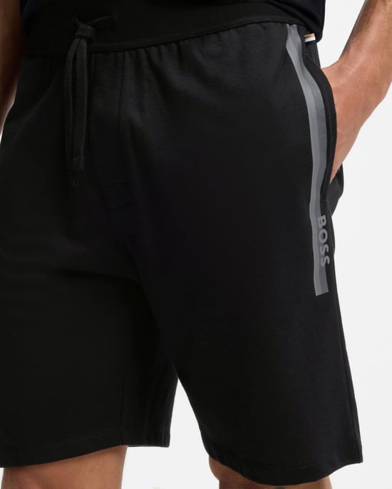 50554778 Shorts in Black - Image 2