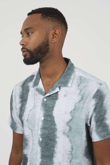 Green Regular Fit Printed Button-Up Shirt - Image 4
