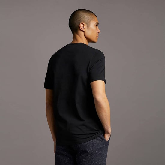 Lyle & Scott Plain T-Shirt in Black - Image 2