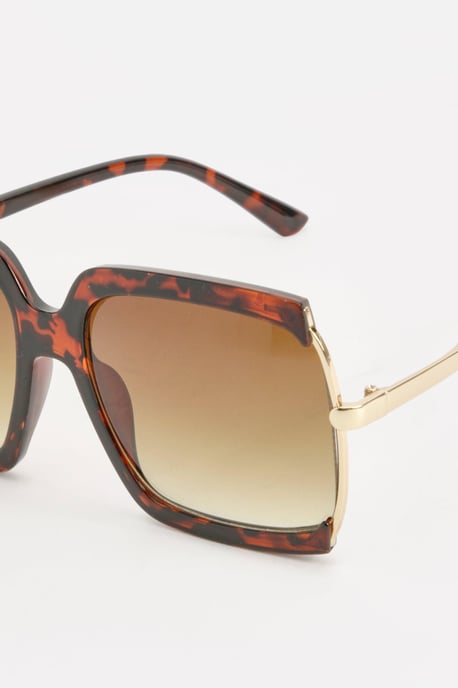 Square Tortoise Shell Oversized Sunglasses - Image 3
