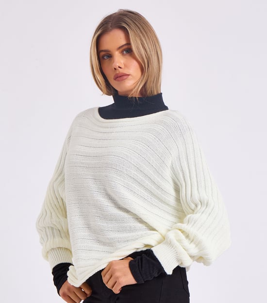 Stripig stickad oversized tröja med batwingärmar - Image 3