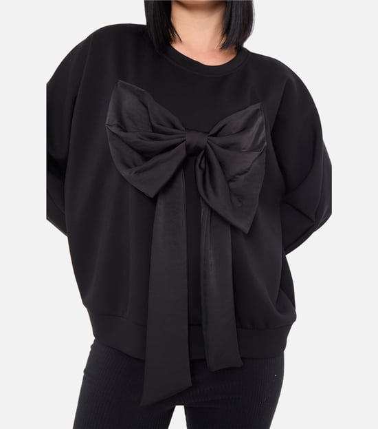 Svart jumper med rosett framtill, oversized passform - Image 2