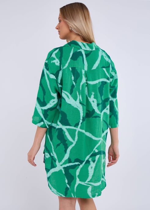 Groene linnen mini-shirtjurk met abstracte print - Image 4