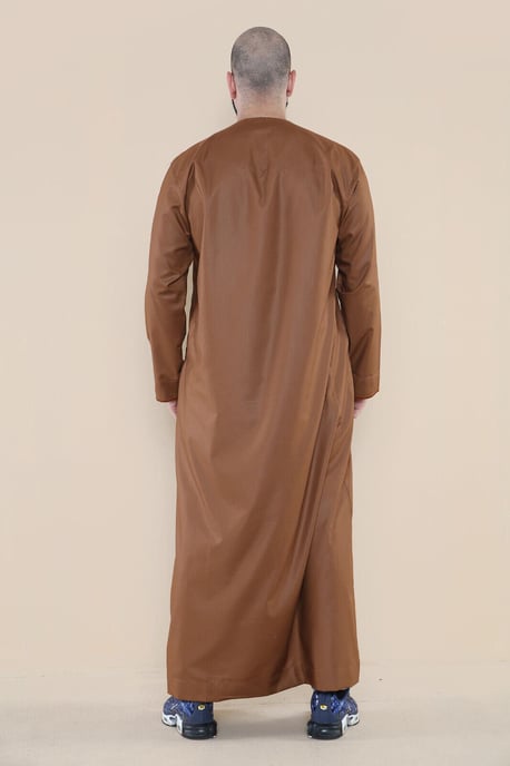 Mens Brown Jubba Saudi Islamic Arab Eid Emirati Kaftan Jubbah Tassel Robe - Image 3