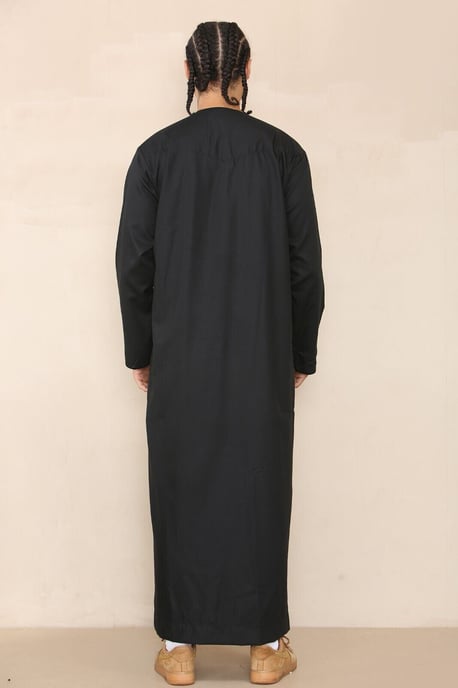 Mens Black Thobe Jubba Saudi Islamic Arab Eid Emirati Kaftan Jubbah Tassel Robe - Image 3