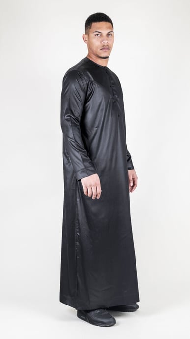 Svart Thobe-rock för män Satin Emirati Islamic Jubba Eid Slim Fit - Image 1