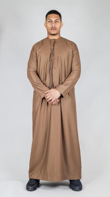 Herr Brun Thobe Emirati Islamic Jubba Robe Eid Tassel Slim Fit - Image 1