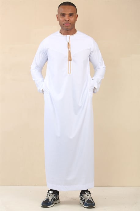 Men's Omani Eid White Thobe Saudi Emirati Jubba Robe - Image 2