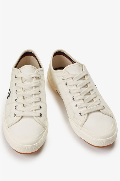 Fred Perry B708 Vintage Tennis Canvas Herrskor i Vit - Image 3