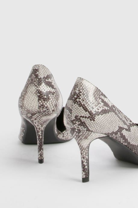 Snake Asymmetric Cut Out Court heels - Image 4