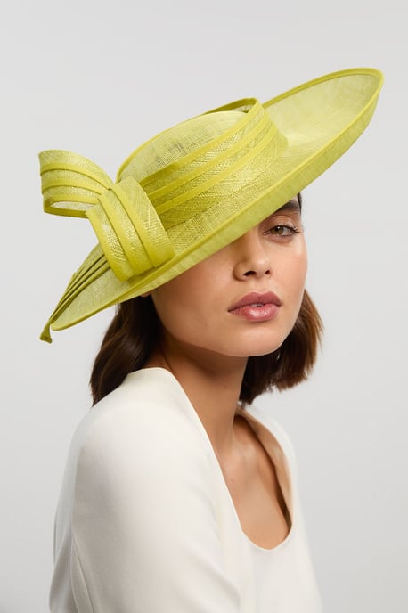 Classic Bow Fascinator - Image 1