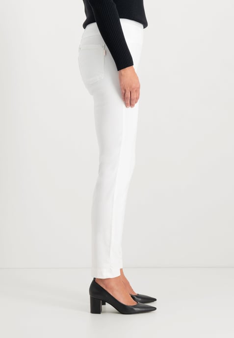 Leggie Shape-On Skinny Jeans | Optical White - Image 2