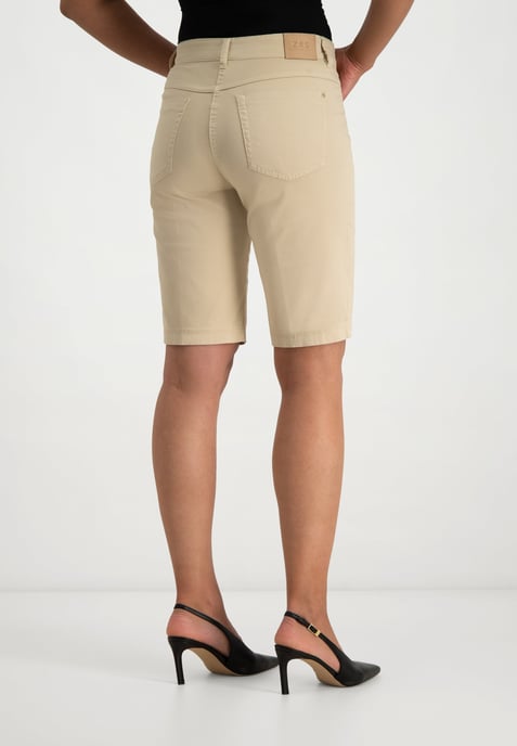 Sarah Bermuda Shorts | Stone - Image 3