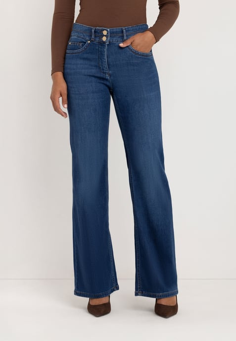 Sarah Bootcut Jeans | Authentic Blue - Image 1