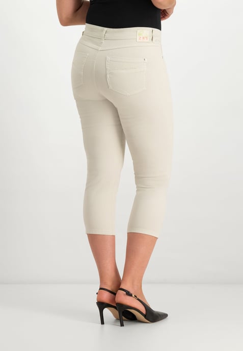 Kora Coloured Light Denim Cropped Jeans | Kitt - Image 3
