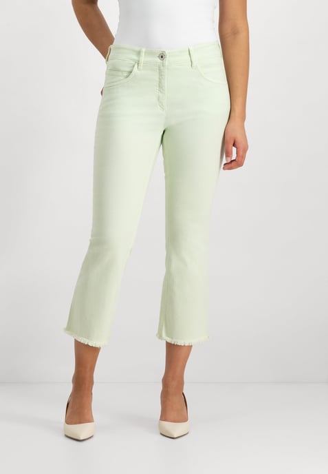 Twigie Shape-On Cropped Bootcut Jeans | Pistacchio - Image 1