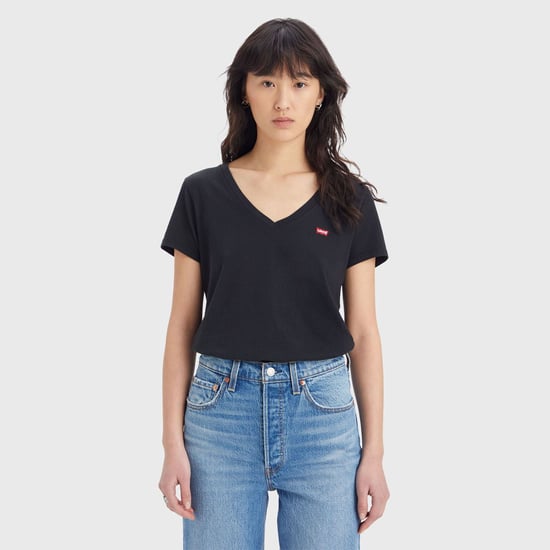 Women's Levis 2 Pack of V-Neck T-Shirts in Black - Image 3
