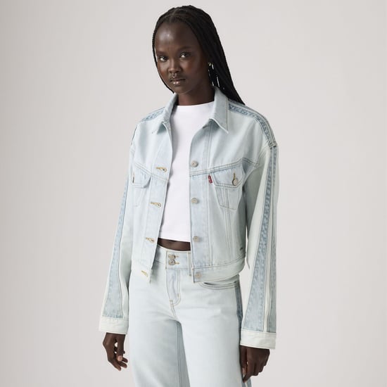 Women's Levis 90s Trucker Jacket in Blue - Image 3