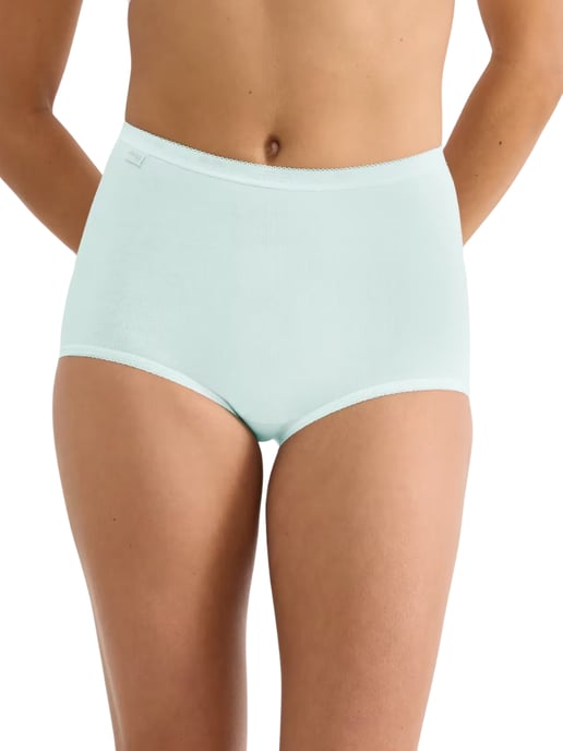 Basic+ Maxi 3 Pack Briefs - Image 2