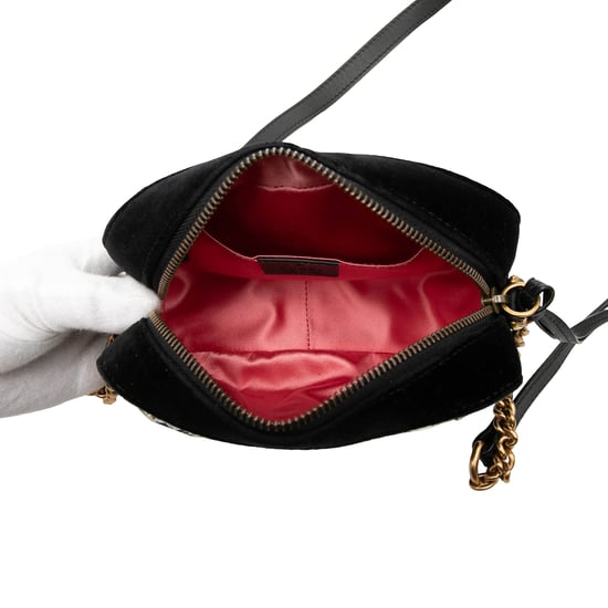 Tweedehands Mini GG Marmont Kristal Versierde Matelassé Velvet Crossbody - Image 4
