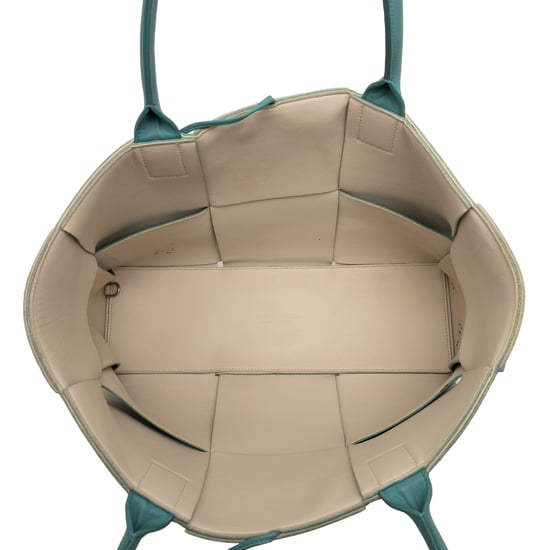 Pre-owned Medium Nappa Maxi Intrecciato Arco Tote - Image 4