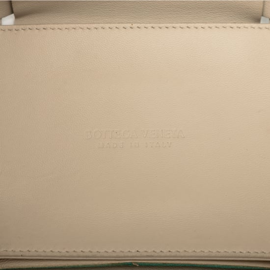 Pre-owned Medium Nappa Maxi Intrecciato Arco Tote - Image 6