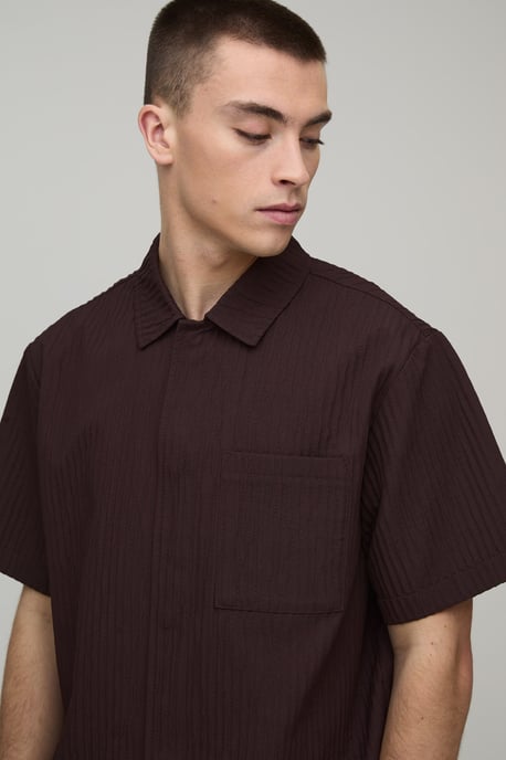 Oversized Boxy Textured Shirt & Relaxed Short Set - Image 3