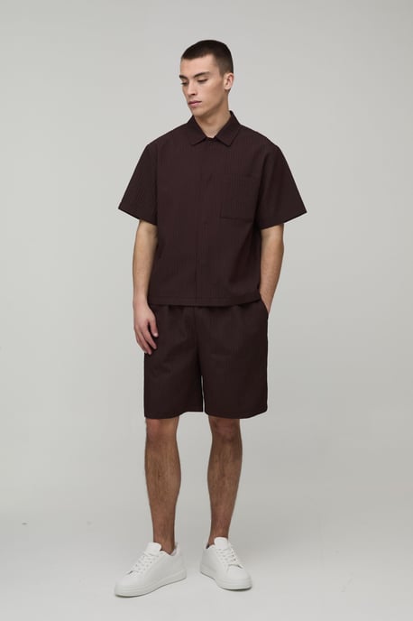 Oversized Boxy Textured Shirt & Relaxed Short Set - Image 4