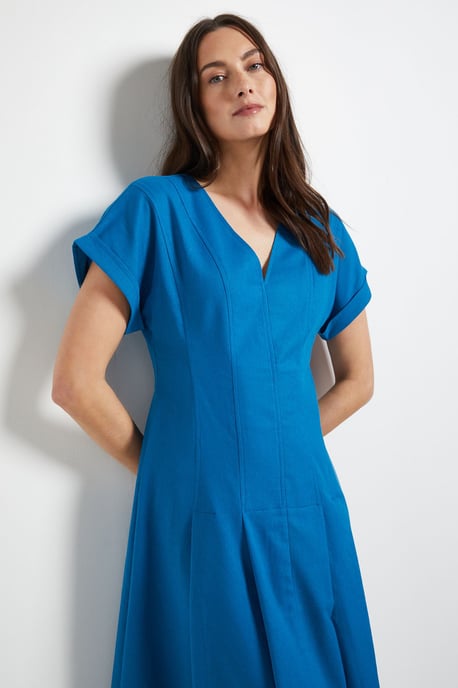 Linen Blend Pleat Detail Midi Dress - Image 4