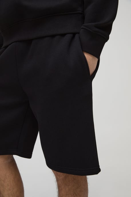 Loose Fit Mid Length Basic Shorts - Image 3