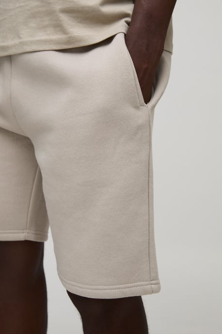 Loose Fit Mid Length Basic Shorts - Image 3