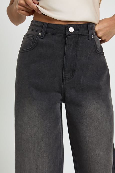 Petite Washed Black Wide Leg Jeans - Image 4