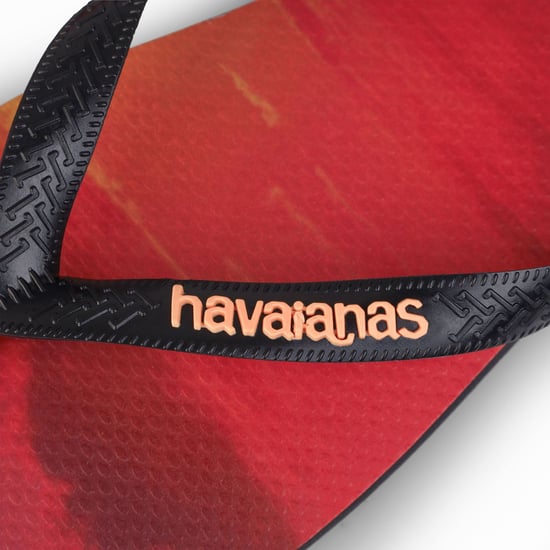 Men's Havaianas Hype Flip-Flops in Black - Image 5