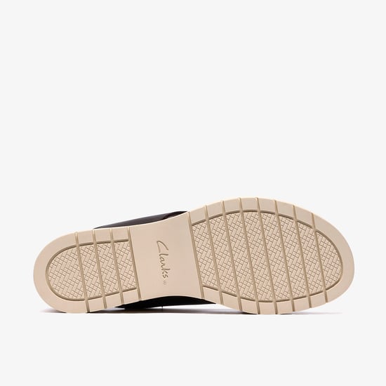 Diaz Cross Black Leather Sandals - Image 3