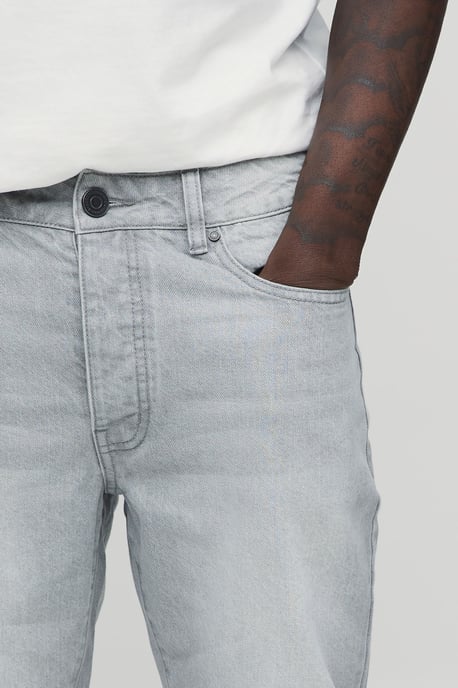 Basic Slim Fit Jeans - Image 2