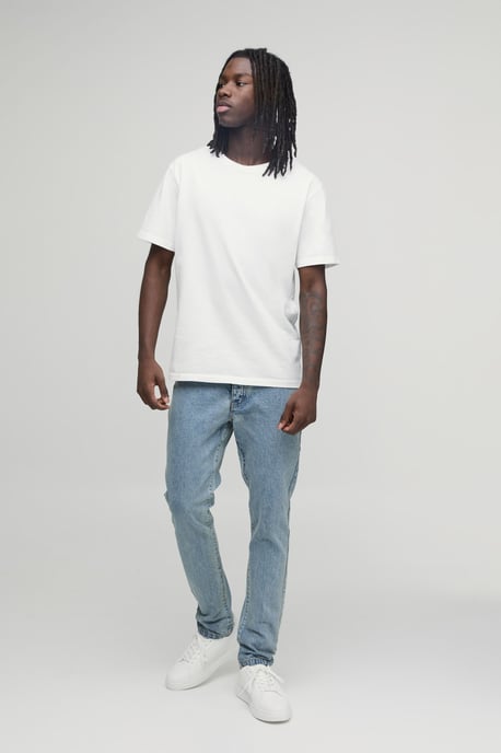 Basic Slim Fit Jeans - Image 4
