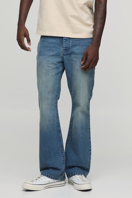 Basic Flared Fit Jeans - Image 1