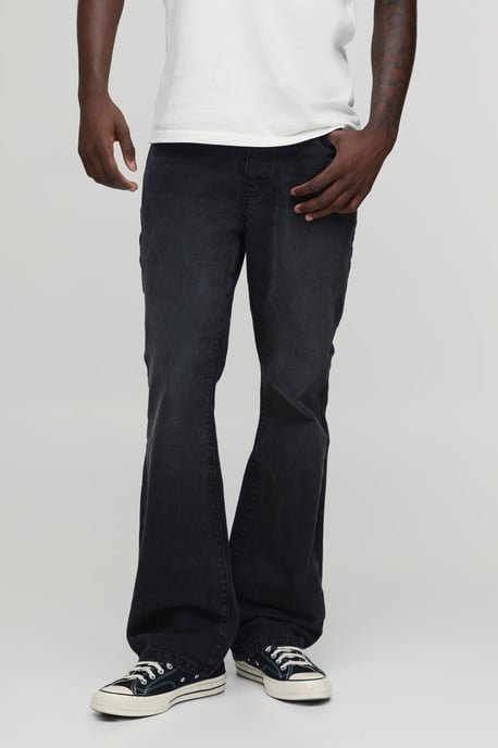 Basic Flared Fit Jeans - Image 1