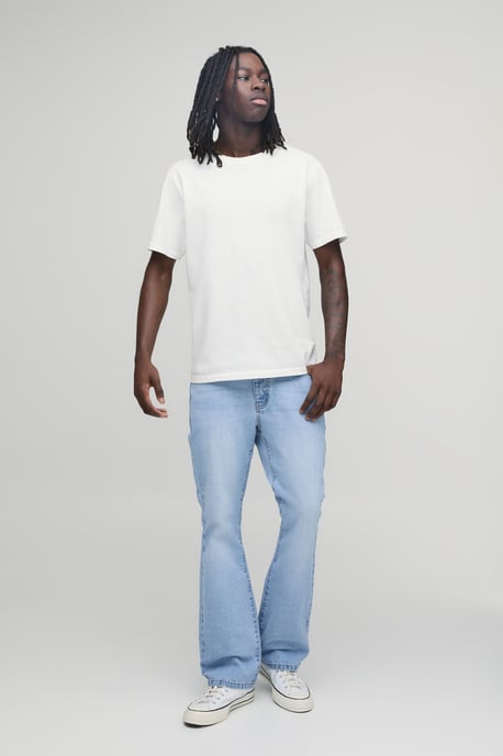 Basic Flared Fit Jeans - Image 4