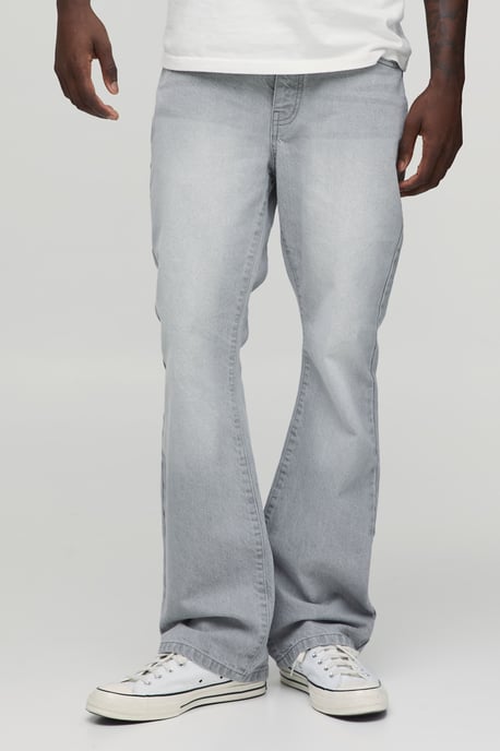 Basic Flared Fit Jeans - Image 1